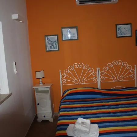 Le Case Dei Pescatori - Villa Olimpia Guest house Ponza